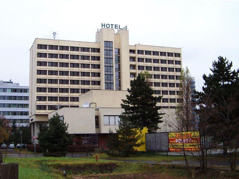 Hotel ILF Prag Exterior foto
